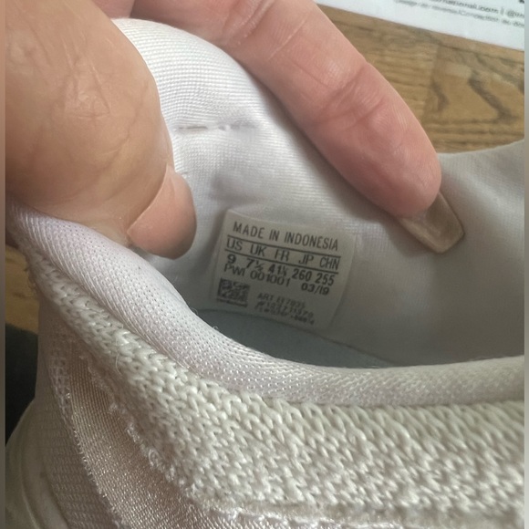 Adidas Womens Edge Lux 3 'copper Metallic' Sneakers - Picture 5 of 5